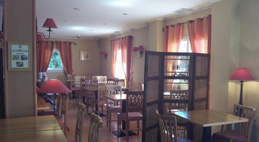 Отель Ibis Orange Sud