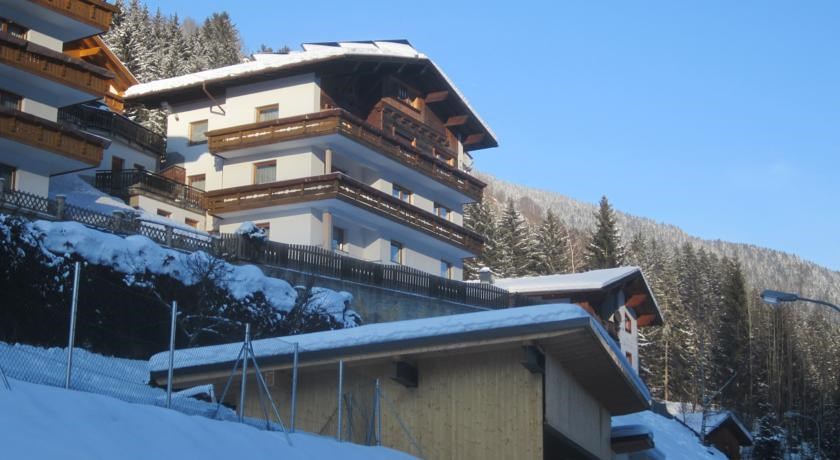 Haus Ladner - Josef und Marianne