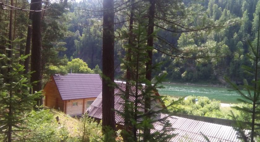 Гостевой дом База отдыха Берлога