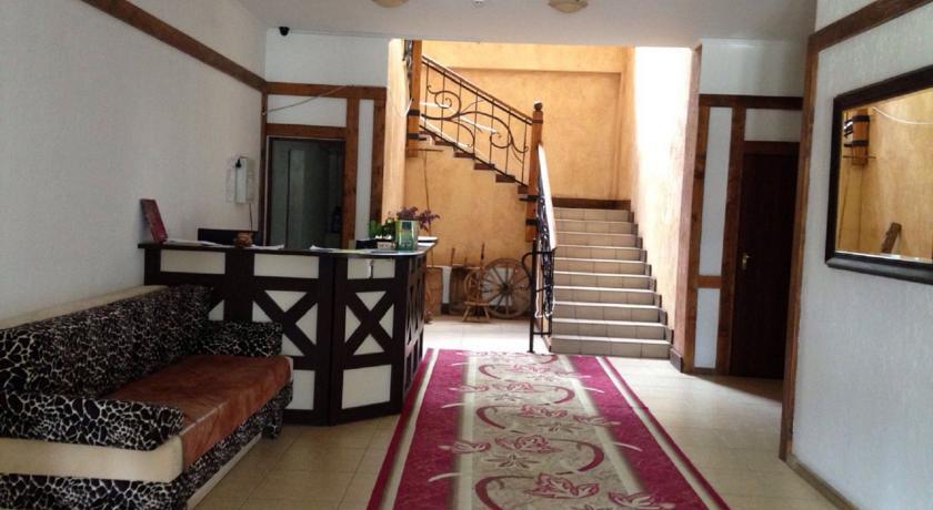 Гостиница Hotel Chersak