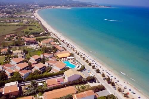 Отель Beis Beach