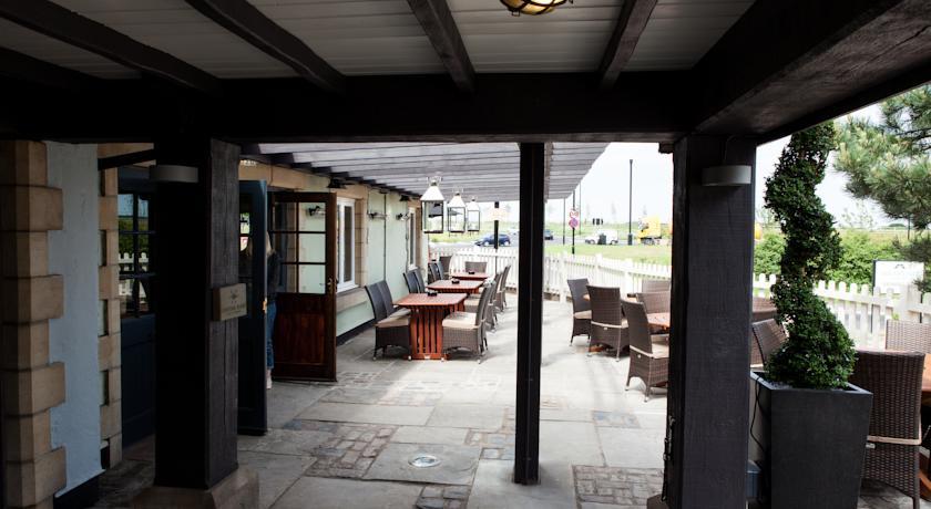 Отель The Red Lion Inn