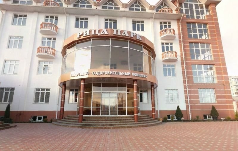 Гостиница Рица Парк