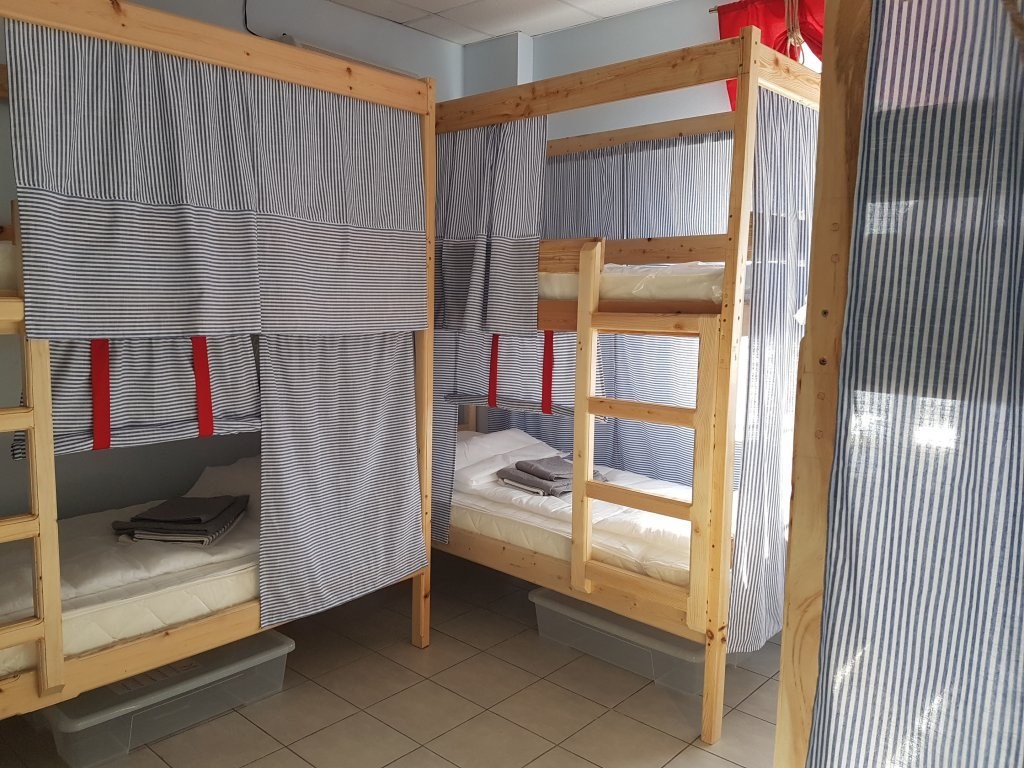 Хостел Спи Здесь