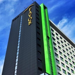 Favor Park Hotel