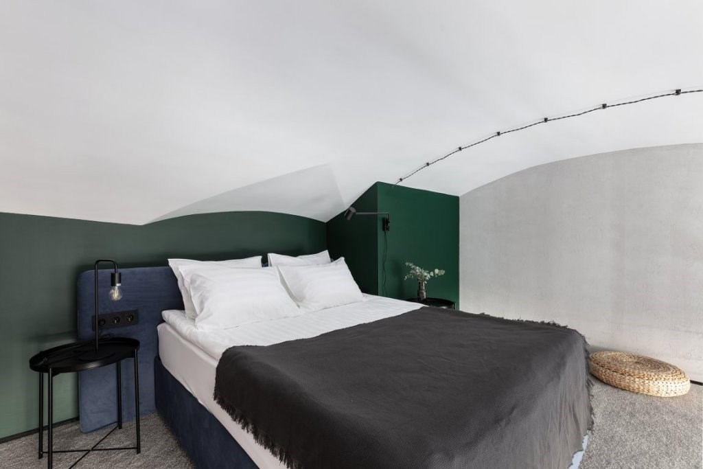 1715 Duplex Hotel