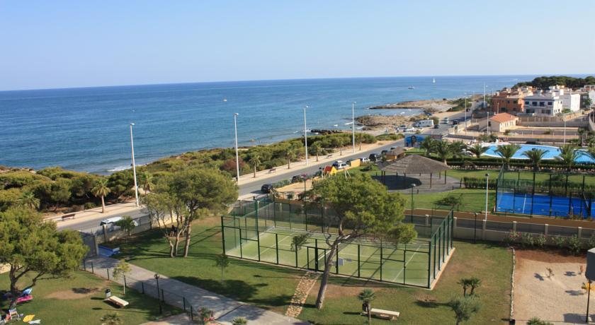 Отель Alcocebre Suites