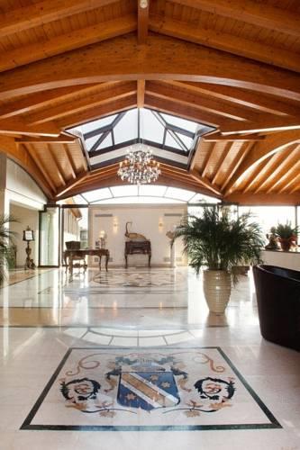 Отель Monastero Hotel Wellness Center