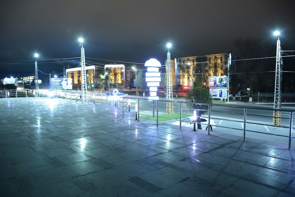 Гостиница Arai Plaza