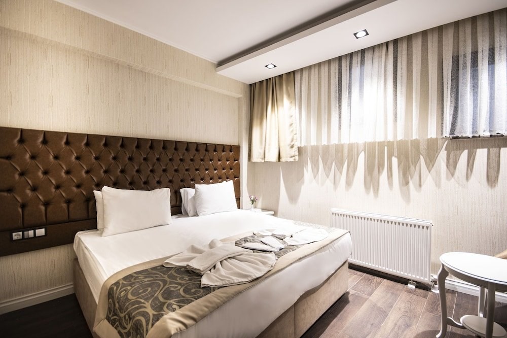Pruva Otel