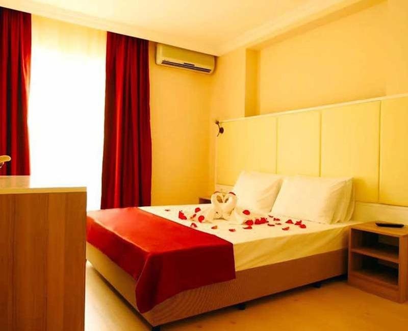 Ganita Holiday Village Hotel