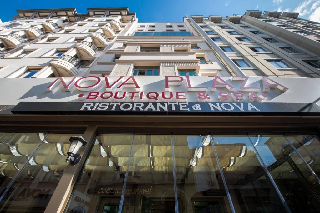 Nova Plaza Boutique & Spa