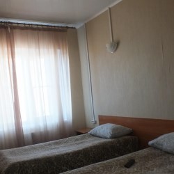 Отель Риф