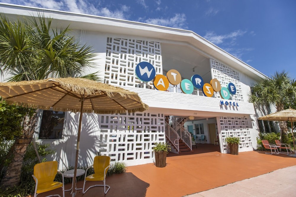 Waterside Hotel and Suites a South Beach Group Hotel