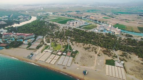 Jadore Deluxe Hotel And SPA