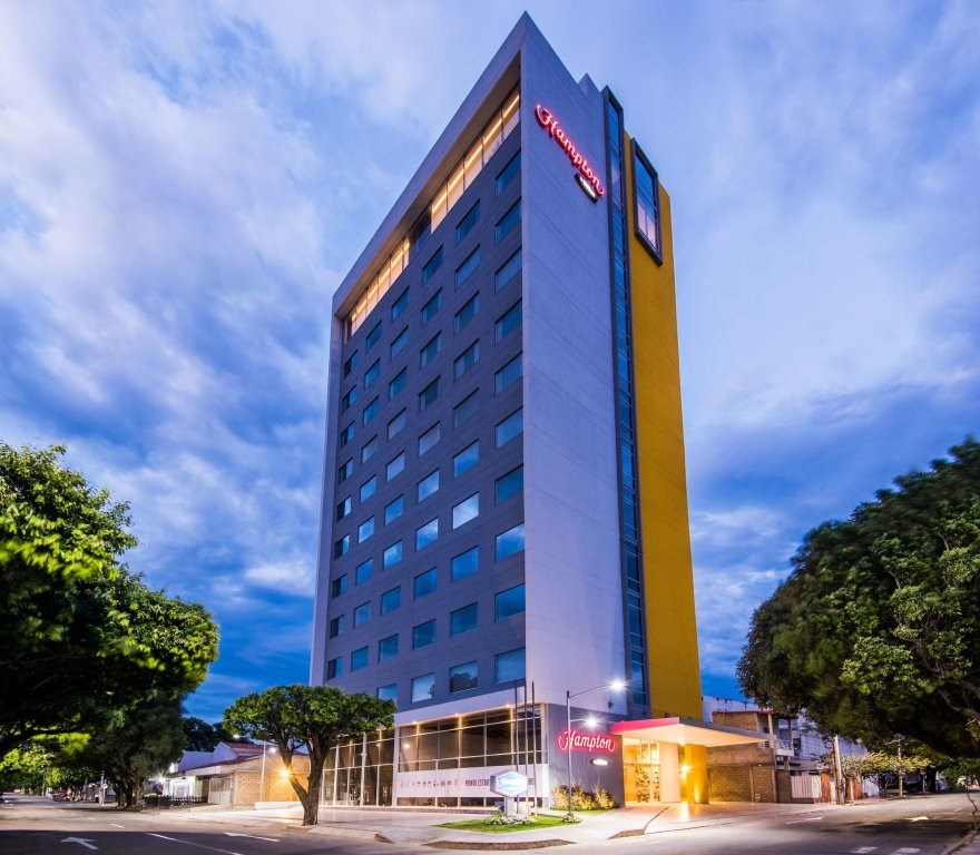 Отель Hampton By Hilton Cucuta