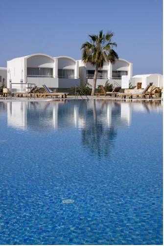 Апартаменты Theo Sunset Bay Holiday Village