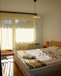 Detelina Residence