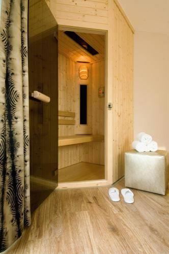 Отель Parc Hotel Flora