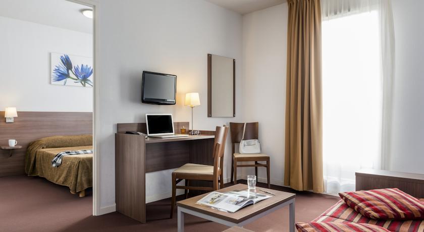 Апартаменты Adagio Access Carrières Sous Poissy
