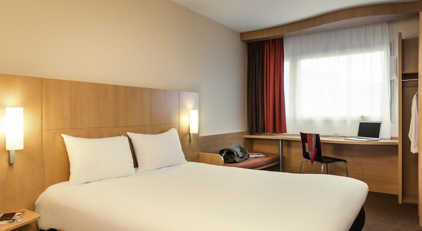 Отель Hotel ibis Paris CDG Airport