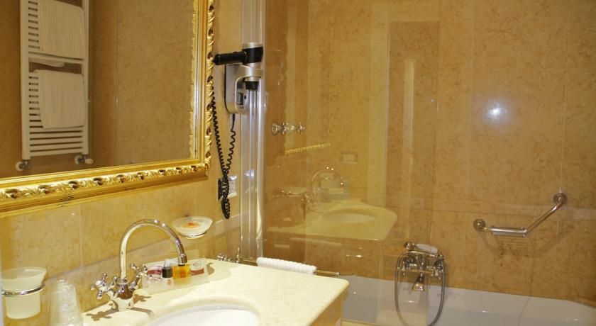 Отель Hotel Al Duca Di Venezia