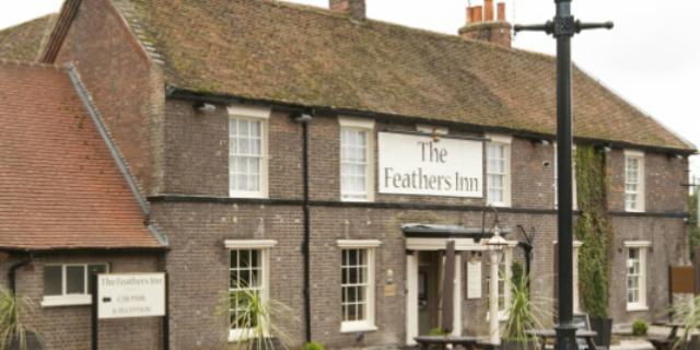 Гостевой дом Feathers Inn