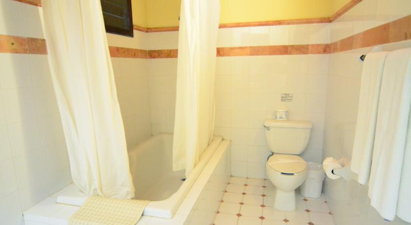 Отель Hotel Best Western Chichen Itza