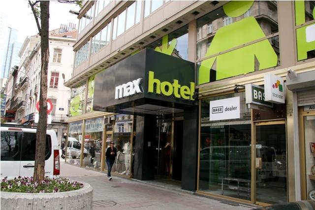 Отель Maxhotel