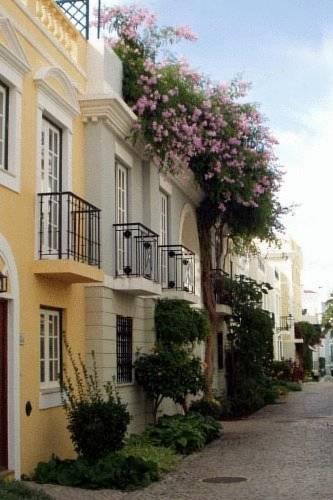 Апартаменты Apartamentos The Old Village