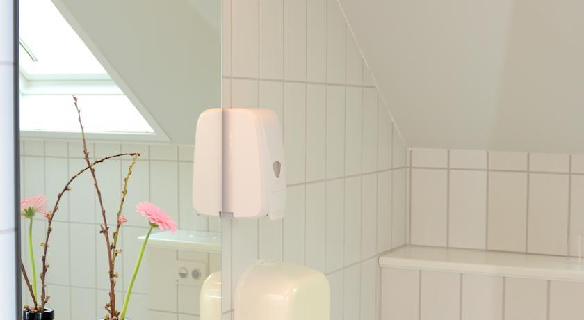 Отель Frederikshavn Sømandshjem og Hotel