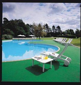 Отель Redwood Hotel And Country Club