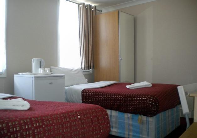 Гостевой дом London Grove Hotel