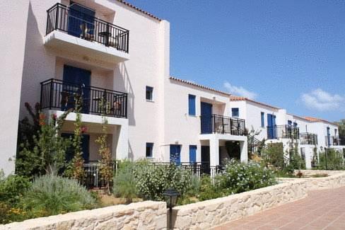 Апартаменты Margarita Beach Hotel