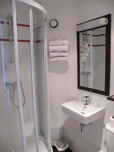 Отель Enzo Hôtel Mulhouse-Morschwiller