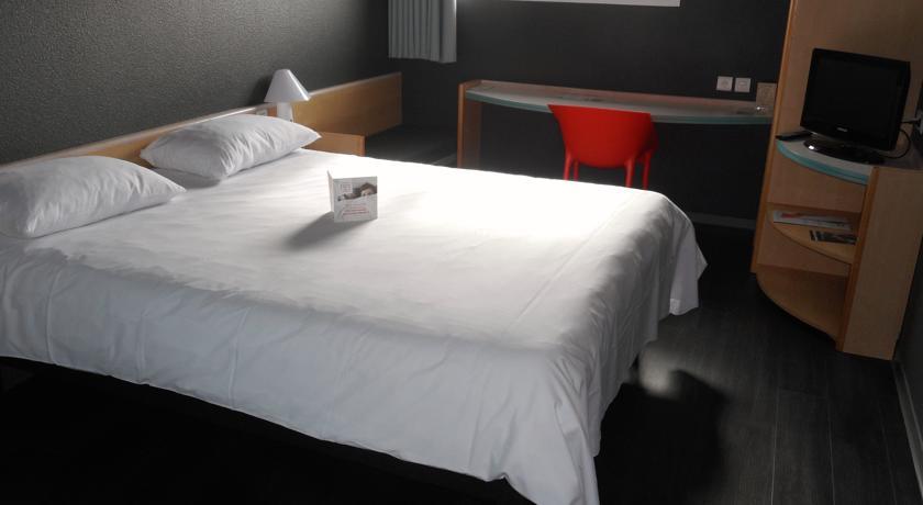 Отель Ibis Rennes Beaulieu