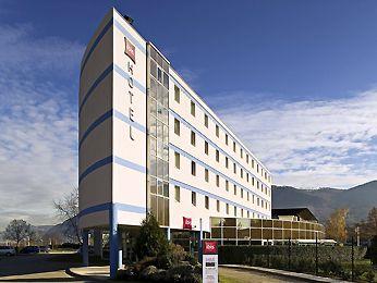 Отель Ibis Archamps Porte de Geneve