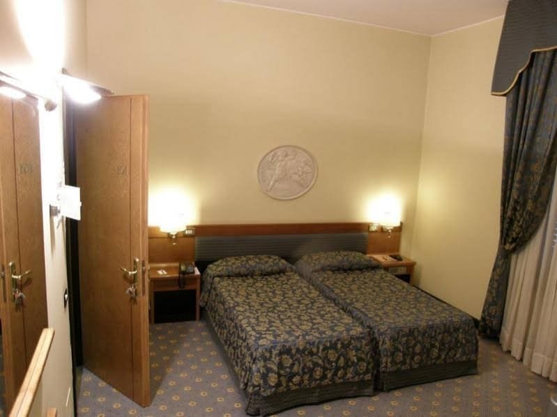 Отель Hotel Villa Malpensa