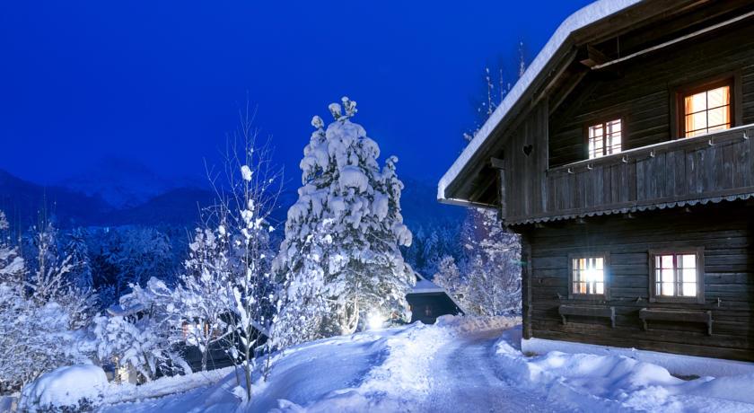Отель Naturel Hoteldorf Schönleitn