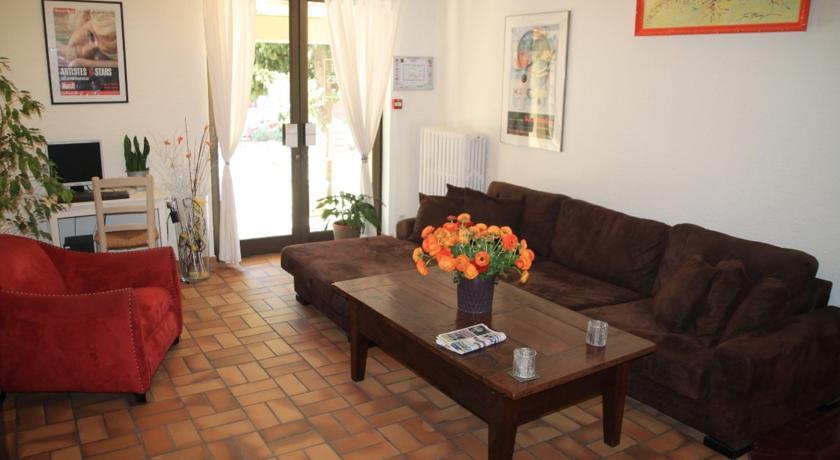 Отель Hotel Roques