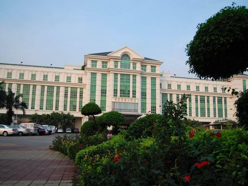 Отель Country Garden Flower City Hotel