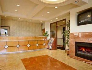 Отель Ramada Limited & Suites 