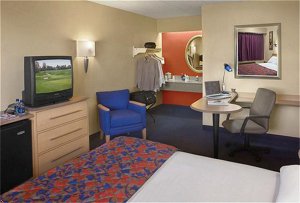 Отель Red Roof Inn 