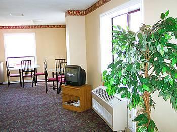 Отель Skyway Inn - Seatac