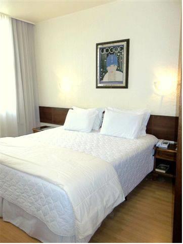 Отель City Hotel Porto Alegre