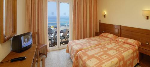 Отель Serhs Hotel Sorra Daurada