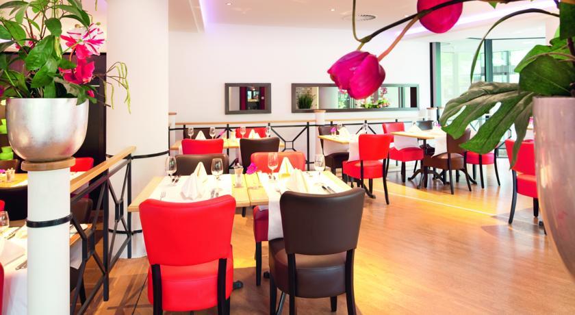 Отель Mövenpick Hotel Den Haag - Voorburg