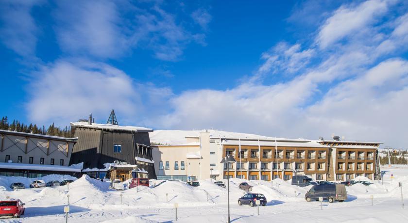Отель Holiday Club Ylläs Saaga