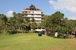 Отель Rayong Resort Beach & Spa Hotel