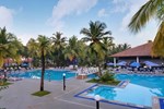 Отель Dona Sylvia Beach Resort
